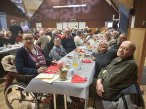 Repas des aînés à Roëzé-sur-Sarthe